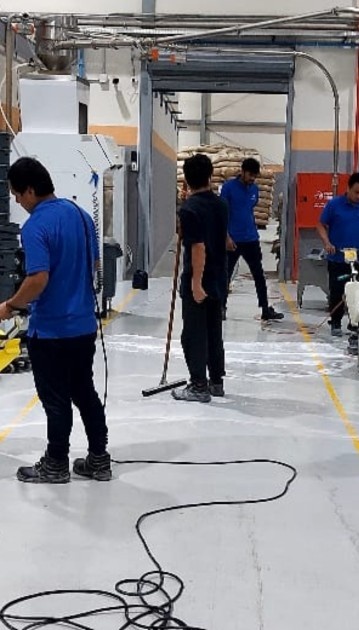 Warehouse-Cleaning-service-2
